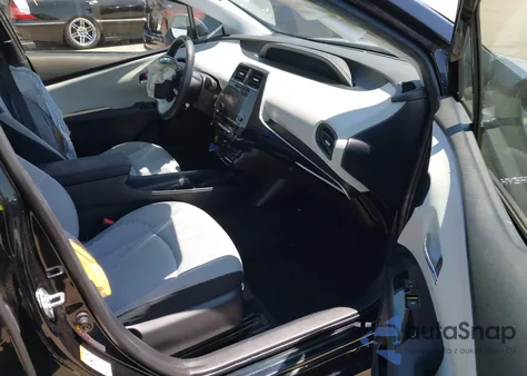 2017 Toyota Prius Two из США, поврежденный, VIN JTDKBRFU1H3568253